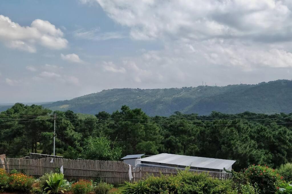 Roseville Shillong Exterior photo